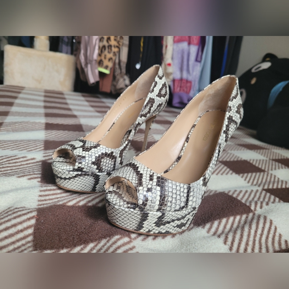 Sergio Rossi Black and Cream Snakeskin Heels